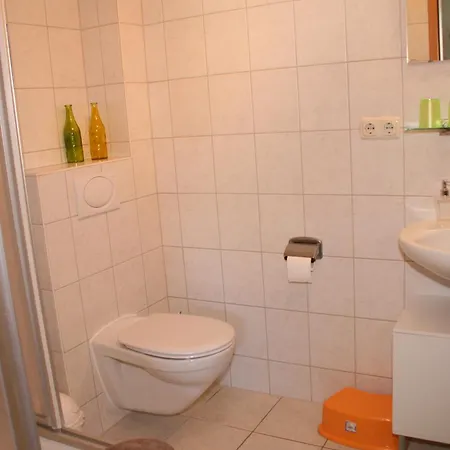 Brücken- Und Schottendeck